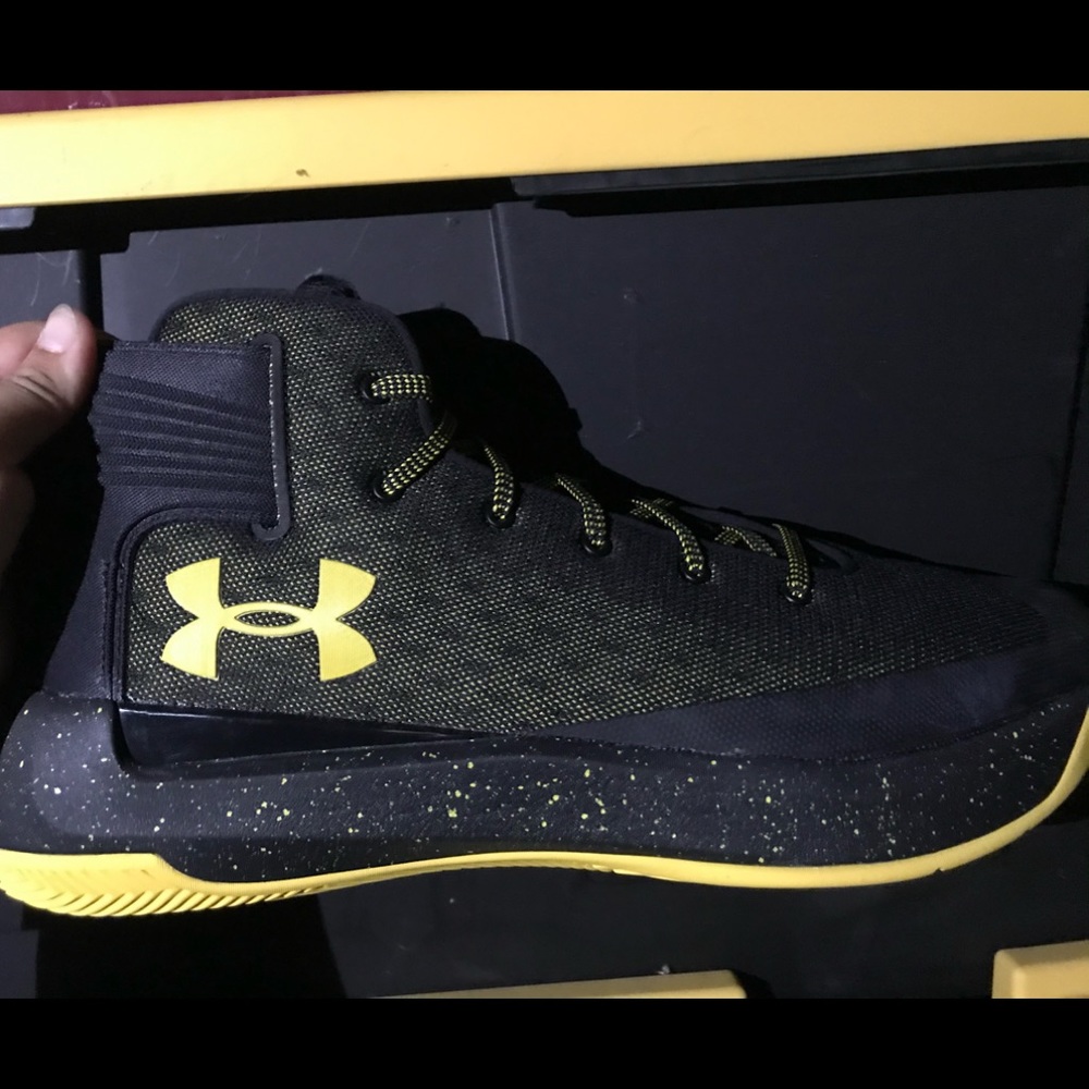Brand New! Steph Curry Underarmour Shoes